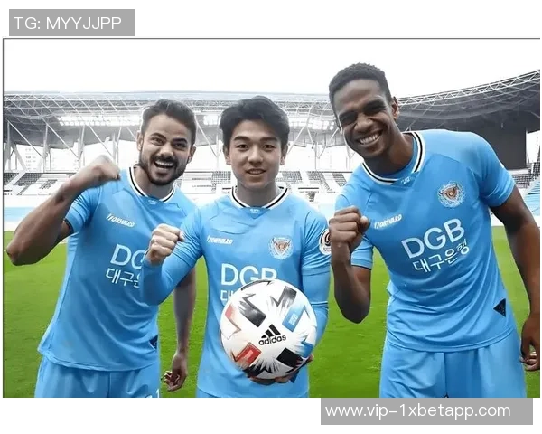 全北现代逆转光州FC夺韩足协杯冠军成为本赛季国内赛事双冠王